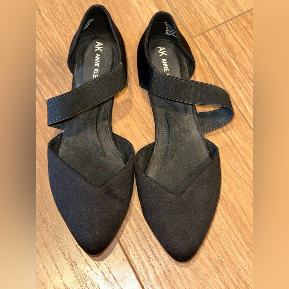 Anne Klein Women's Stylish Black Flats